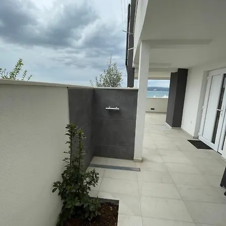 Mate Apartment
